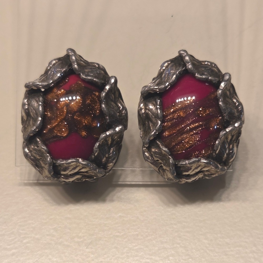 Vintage Oval Clip On Earrings‎ Red Black Gold Glass Silver Tone Leaf Design 1"